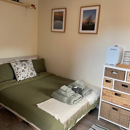 The Cotswold Nook 호텔 더즐리 외부 사진